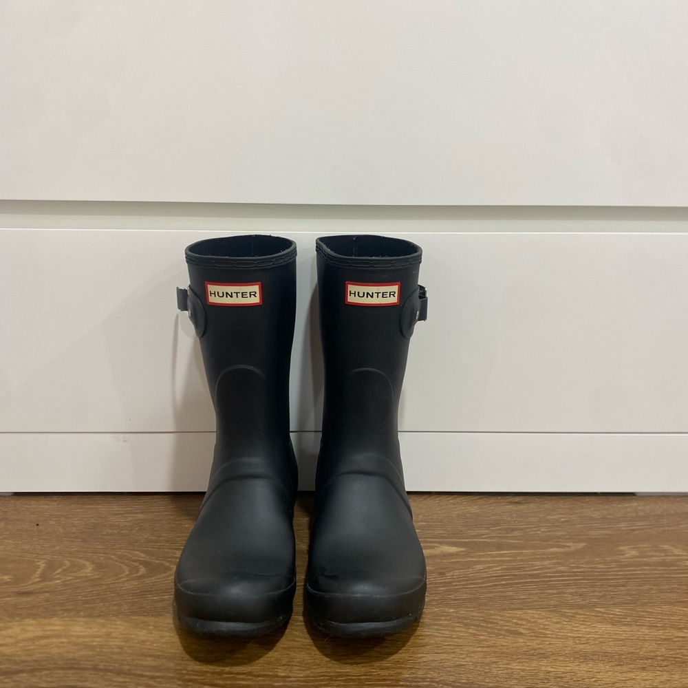 Hunter Black Rain & Snow Boots Waterproof Durable